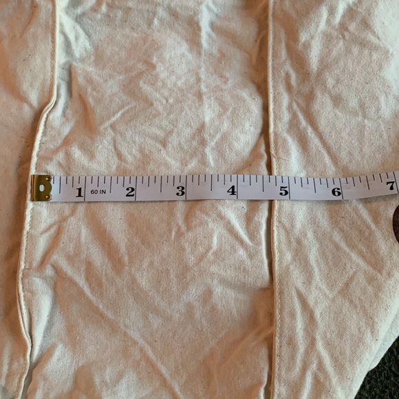 Coldwater Creek roll up bag. Approx 15” x 11” x 5”. 16” strap - Picture 5 of 10